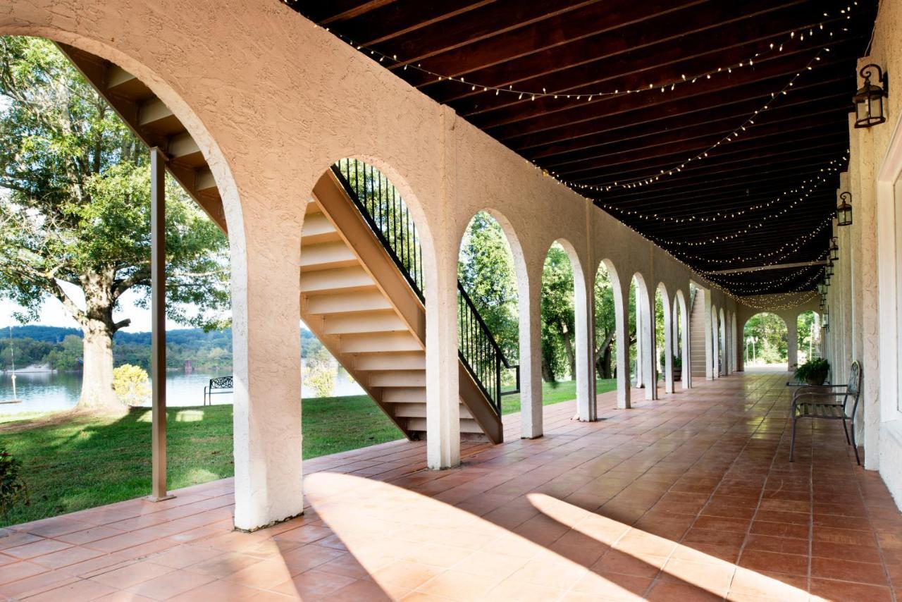 Chattanooga Room At Tennessee Riverplace Exterior foto